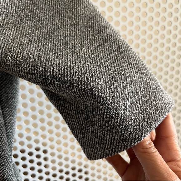 Ann Taylor Tweed Peplum Structured Short-sleeve Top Size XS in Heather Grey GUC - Picture 8 of 11